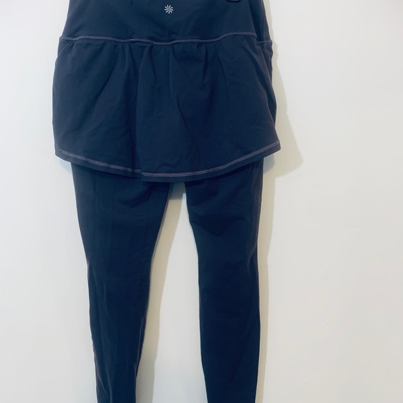 Athleta SP Meditation 2 in 1 Capri - Picture 6 of 7